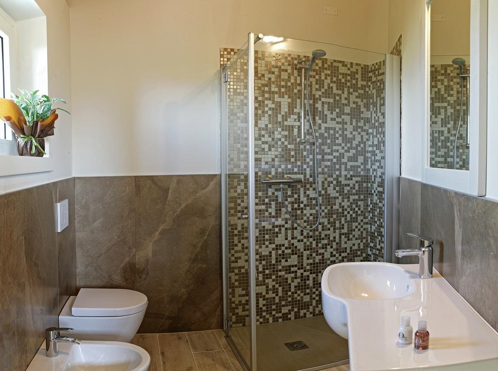 مبيت وإفطار باردولينو Relais Colle San Giorgio الغرفة الصورة